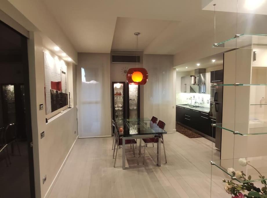 Appartamento Incantevole Con Parcheggio Gratuito Florence Luaran gambar